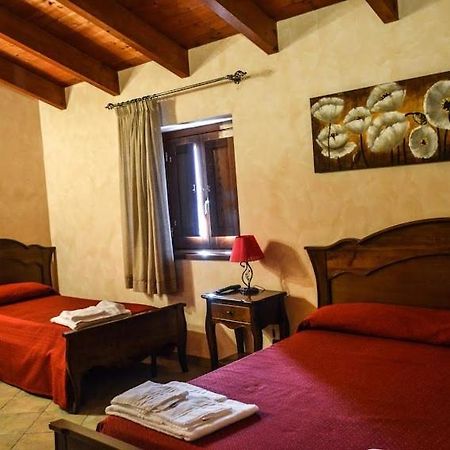 Agriturismo U' Casinu Da Scala كامبورا سان جيوفاني المظهر الخارجي الصورة